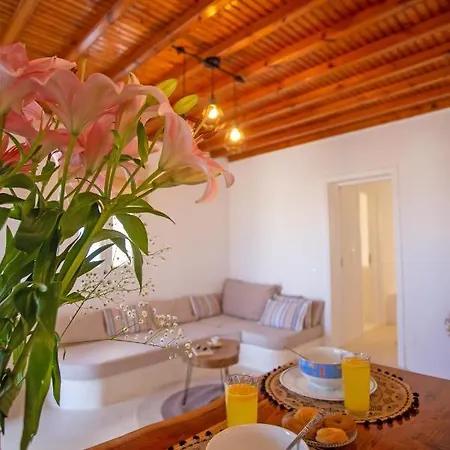 بيت للعطل λωνη *